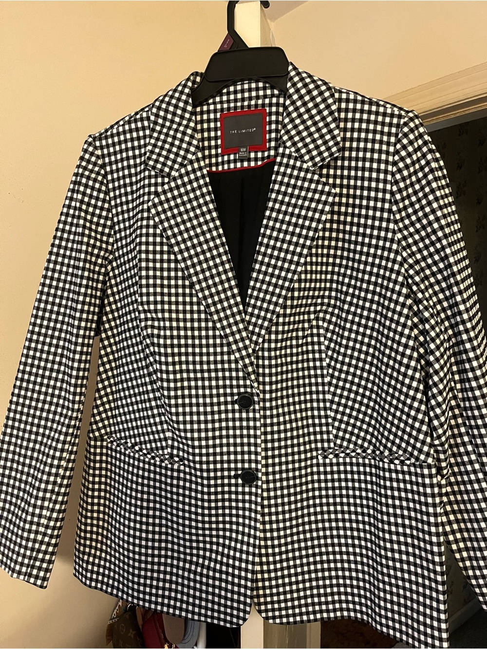 The Limited Black & White Gingham Blazer. Fully lined. Size 18W.